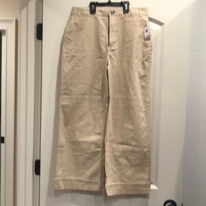 Old Navy high-rise wide leg tan jeans. Size 6.